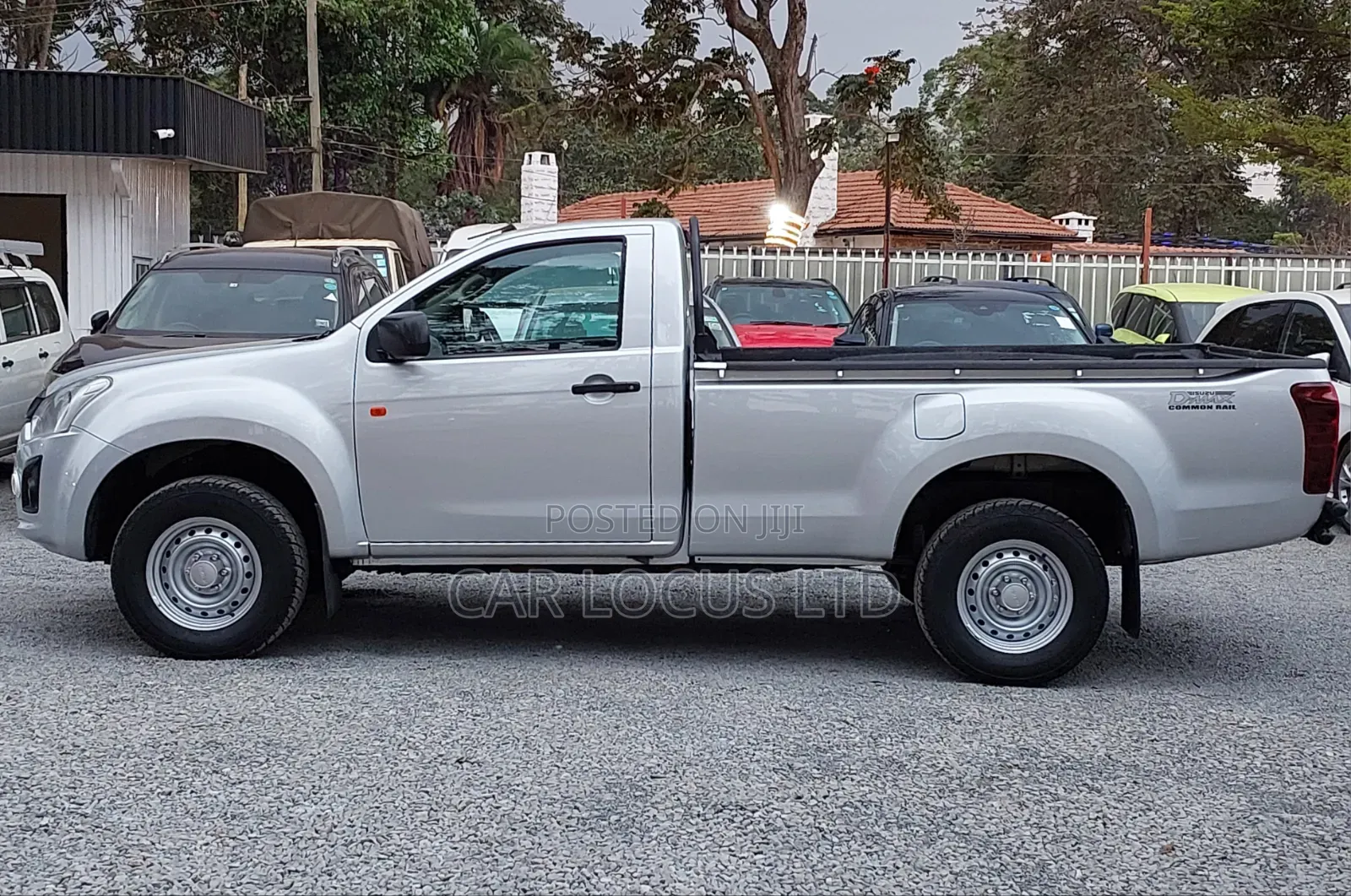 Isuzu D-MAX 2021 Silver
