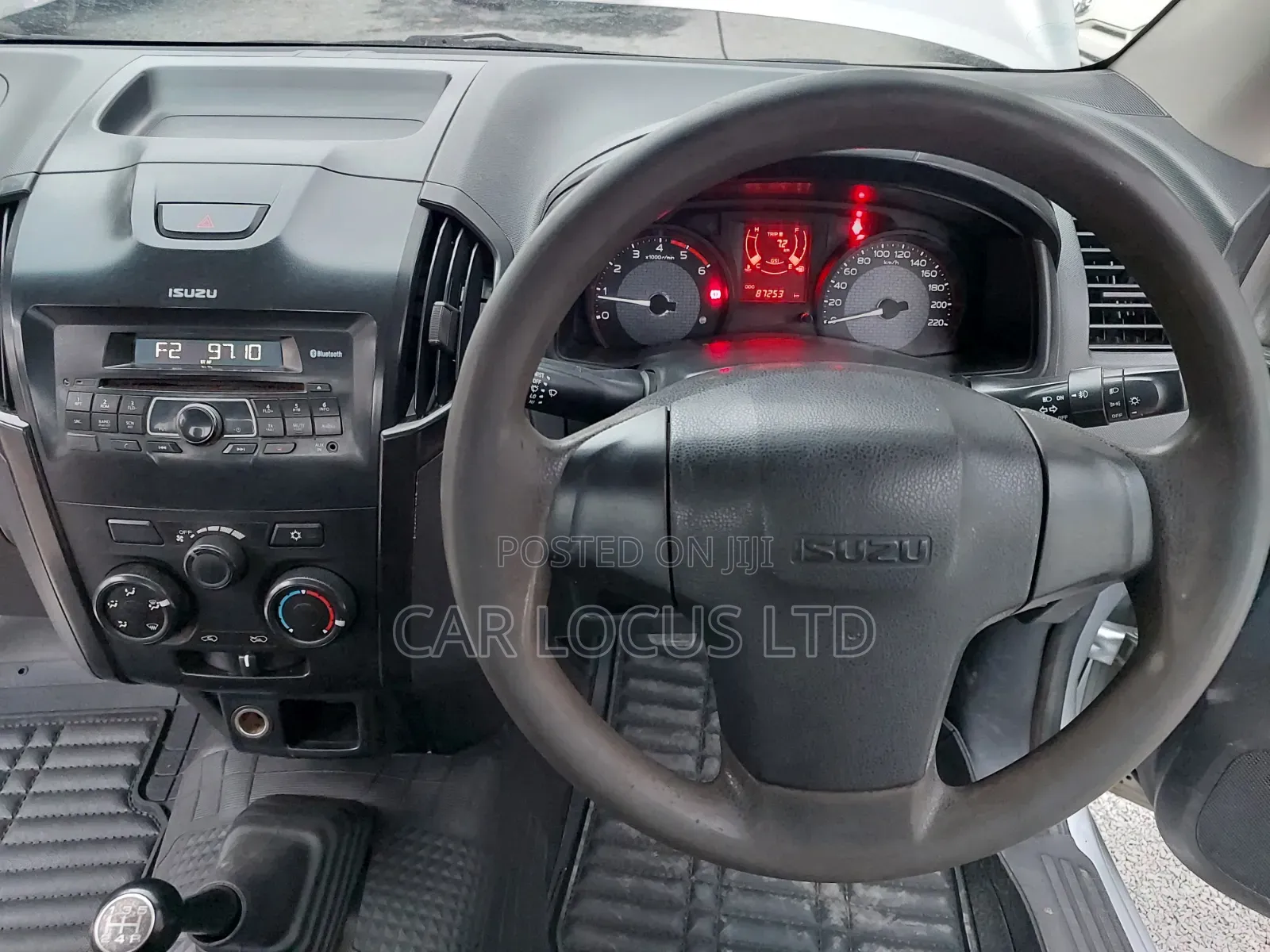 Isuzu D-MAX 2021 Silver