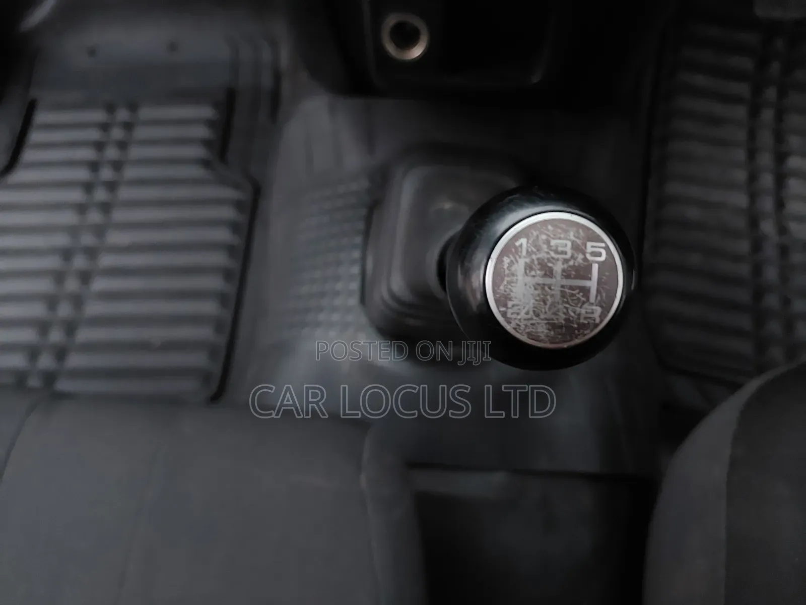 Isuzu D-MAX 2021 Silver