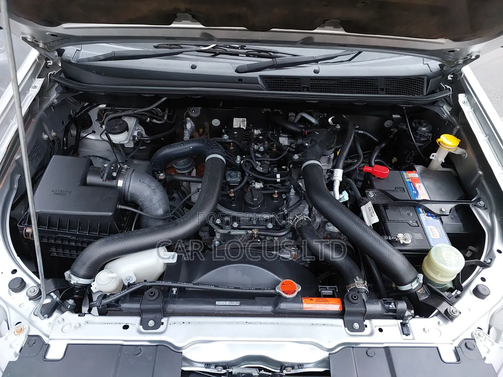 Isuzu D-MAX 2021 Silver