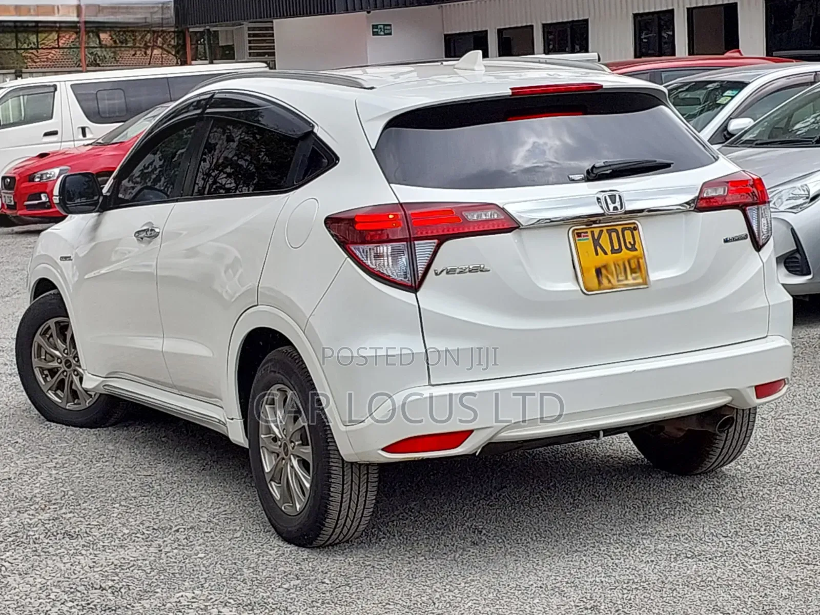 Honda Vezel 2017 White