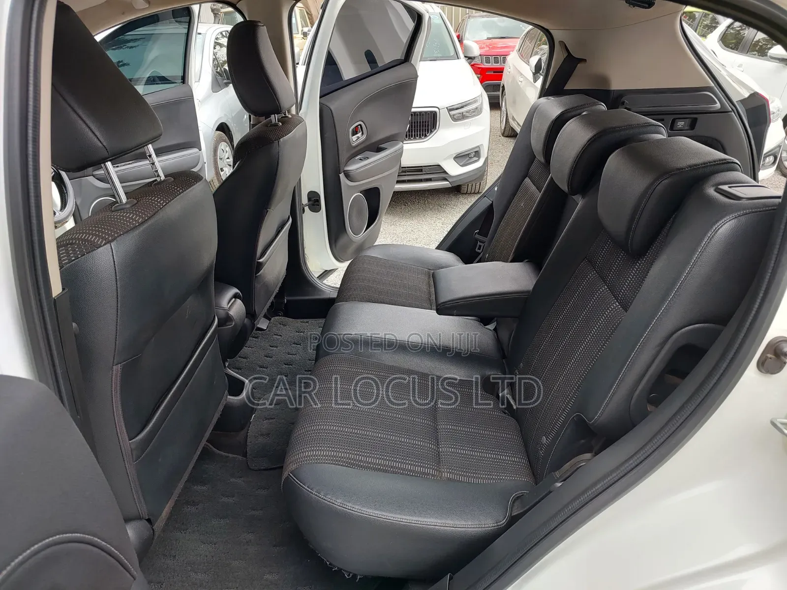 Honda Vezel 2017 White