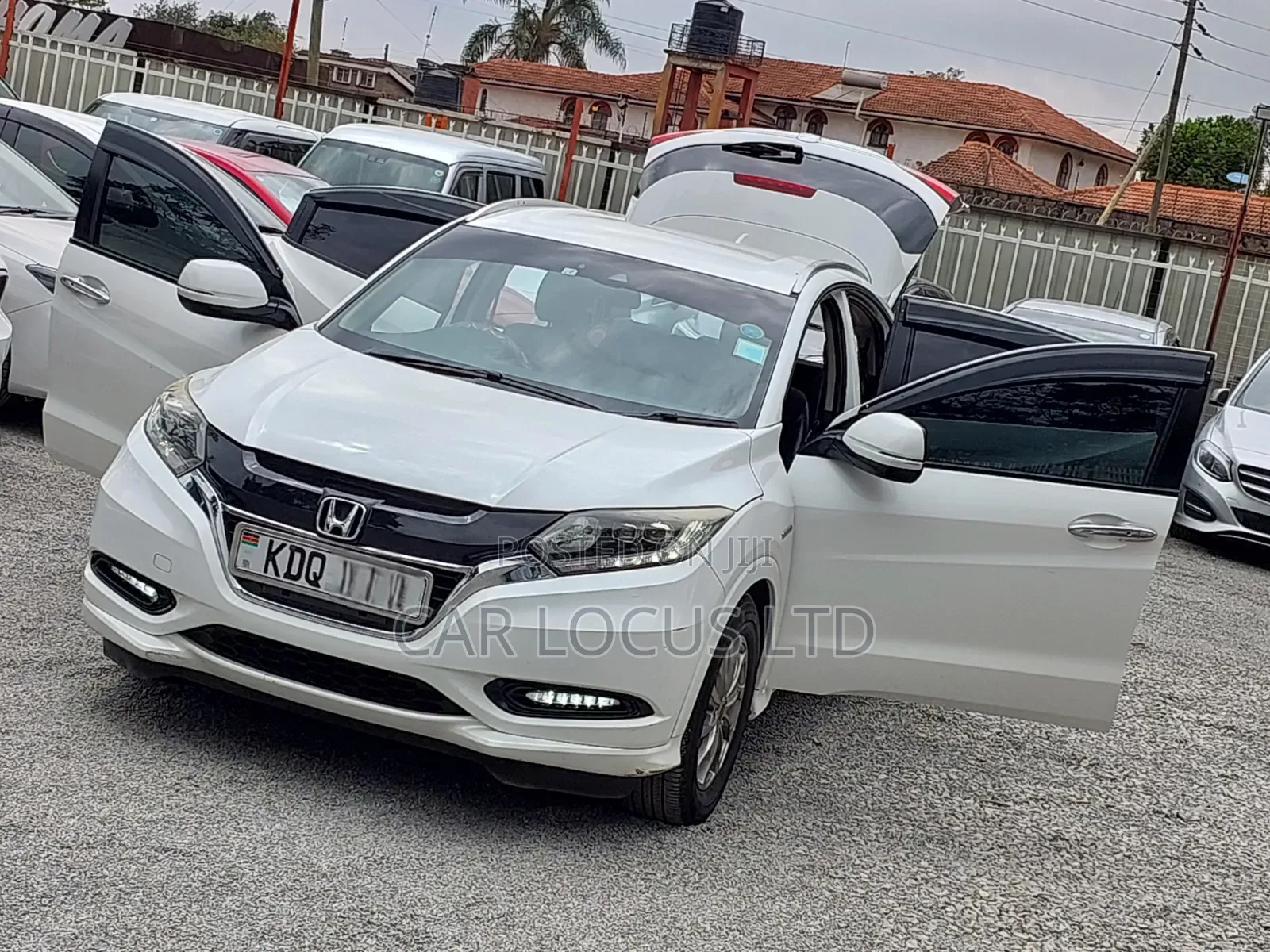 Honda Vezel 2017 White