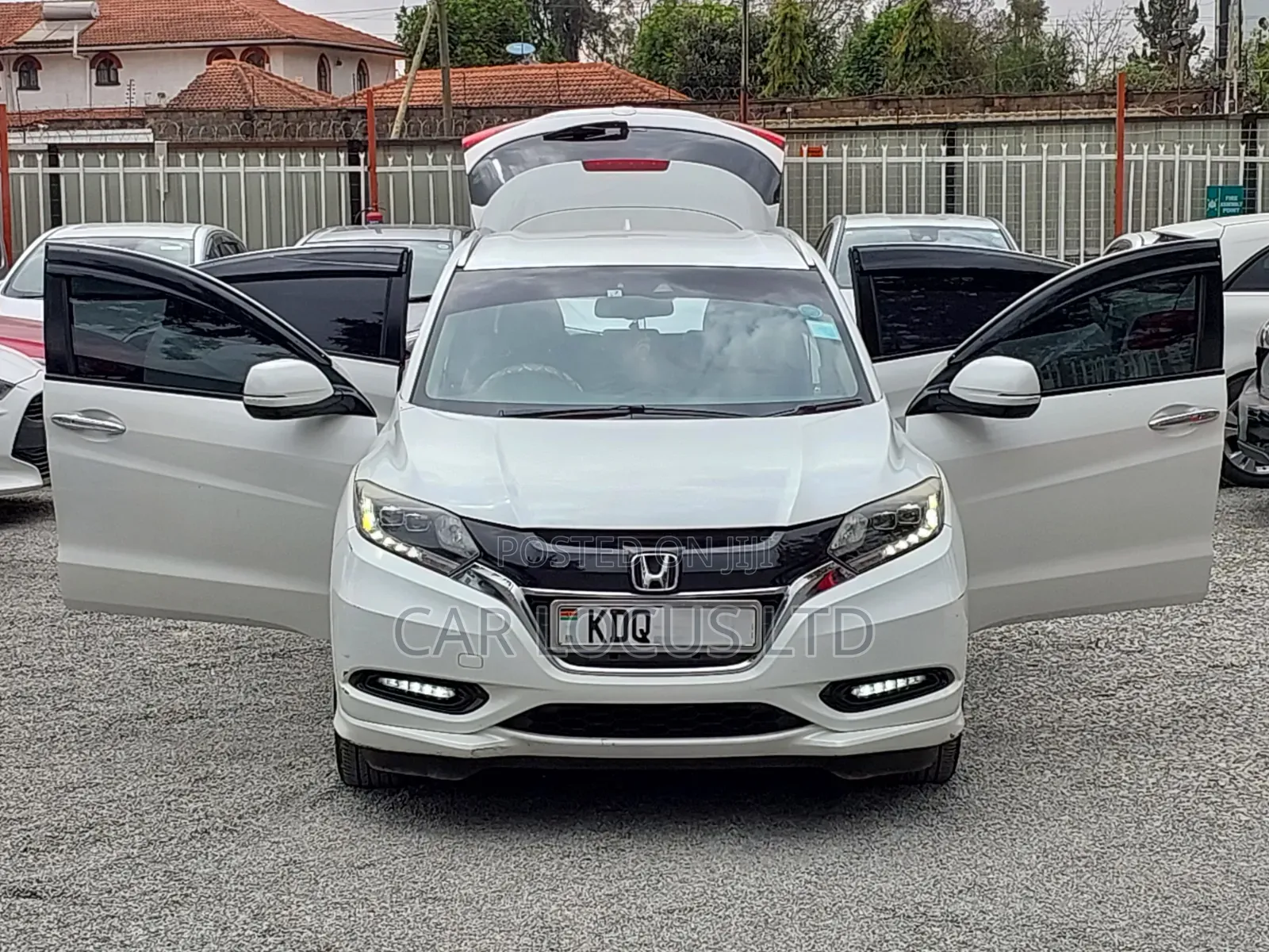 Honda Vezel 2017 White