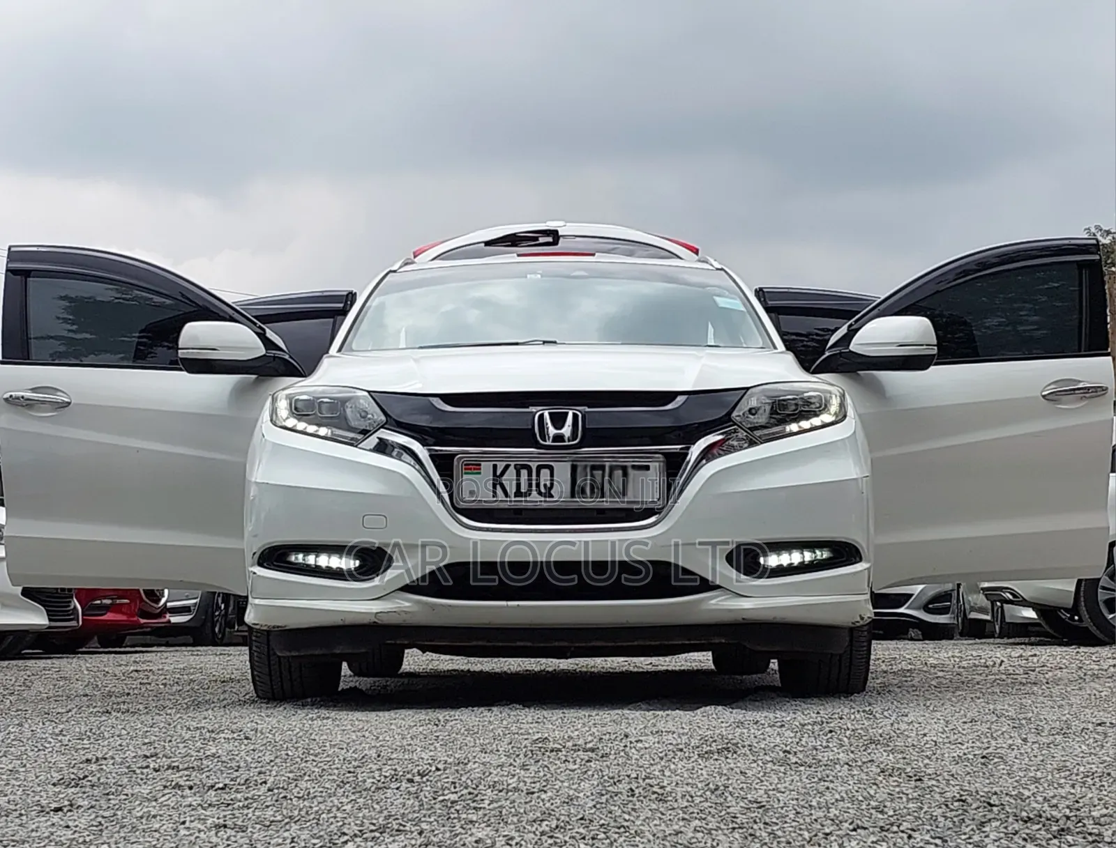 Honda Vezel 2017 White