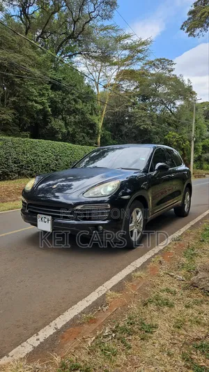 Porsche Cayenne 2011 Black