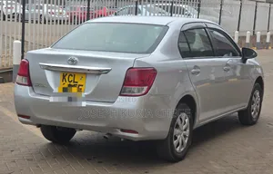 Toyota Axio 2015 Silver