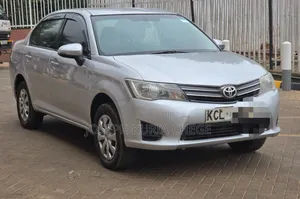 Toyota Axio 2015 Silver