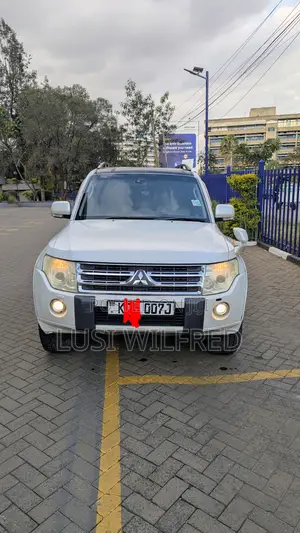 Mitsubishi Pajero 3.0 2010 Pearl