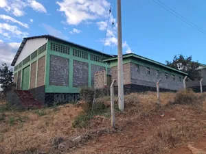 Embu Mutuobare, 2 Acres Next to the Institution