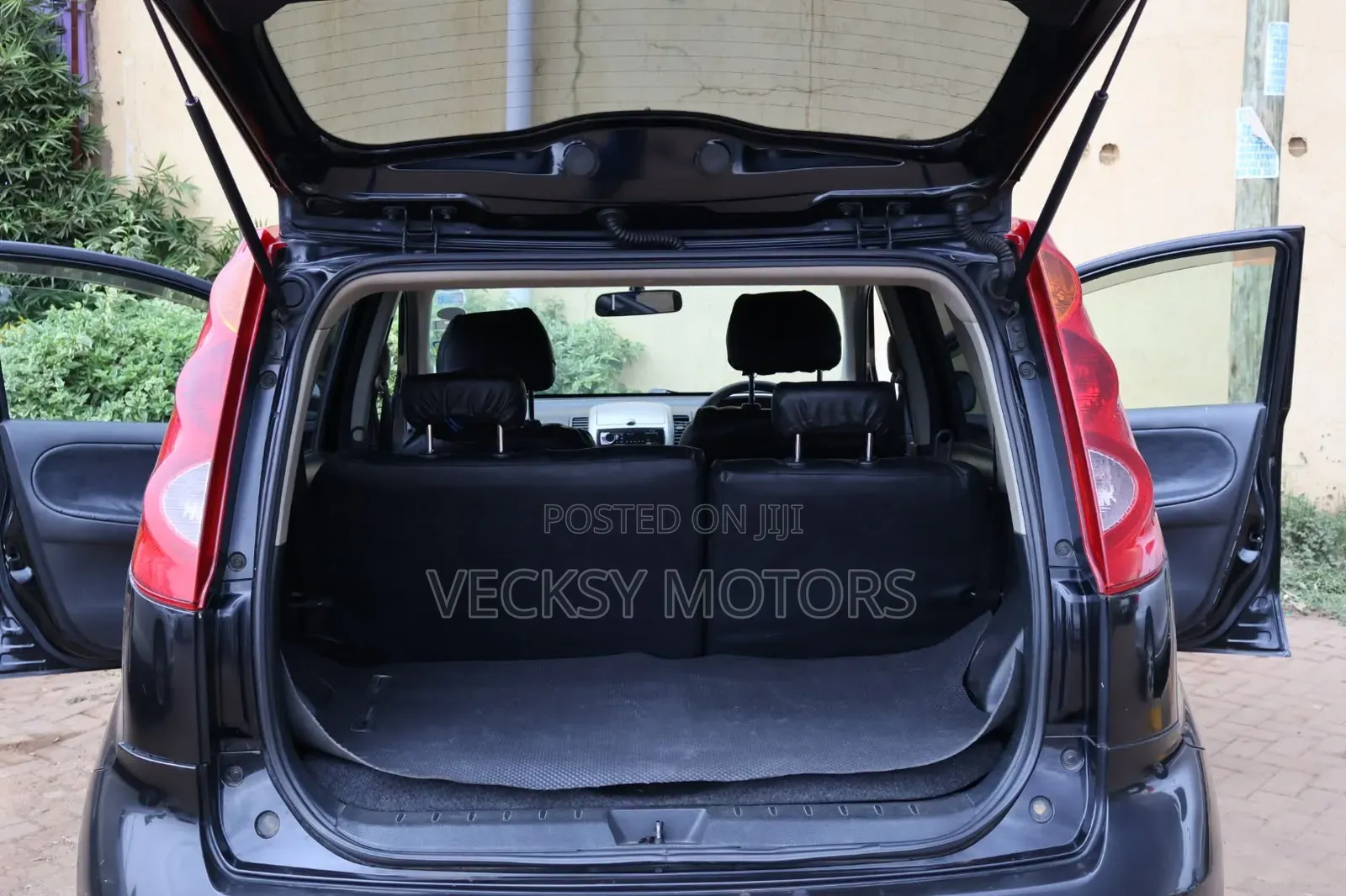 Nissan Note 2012 Black