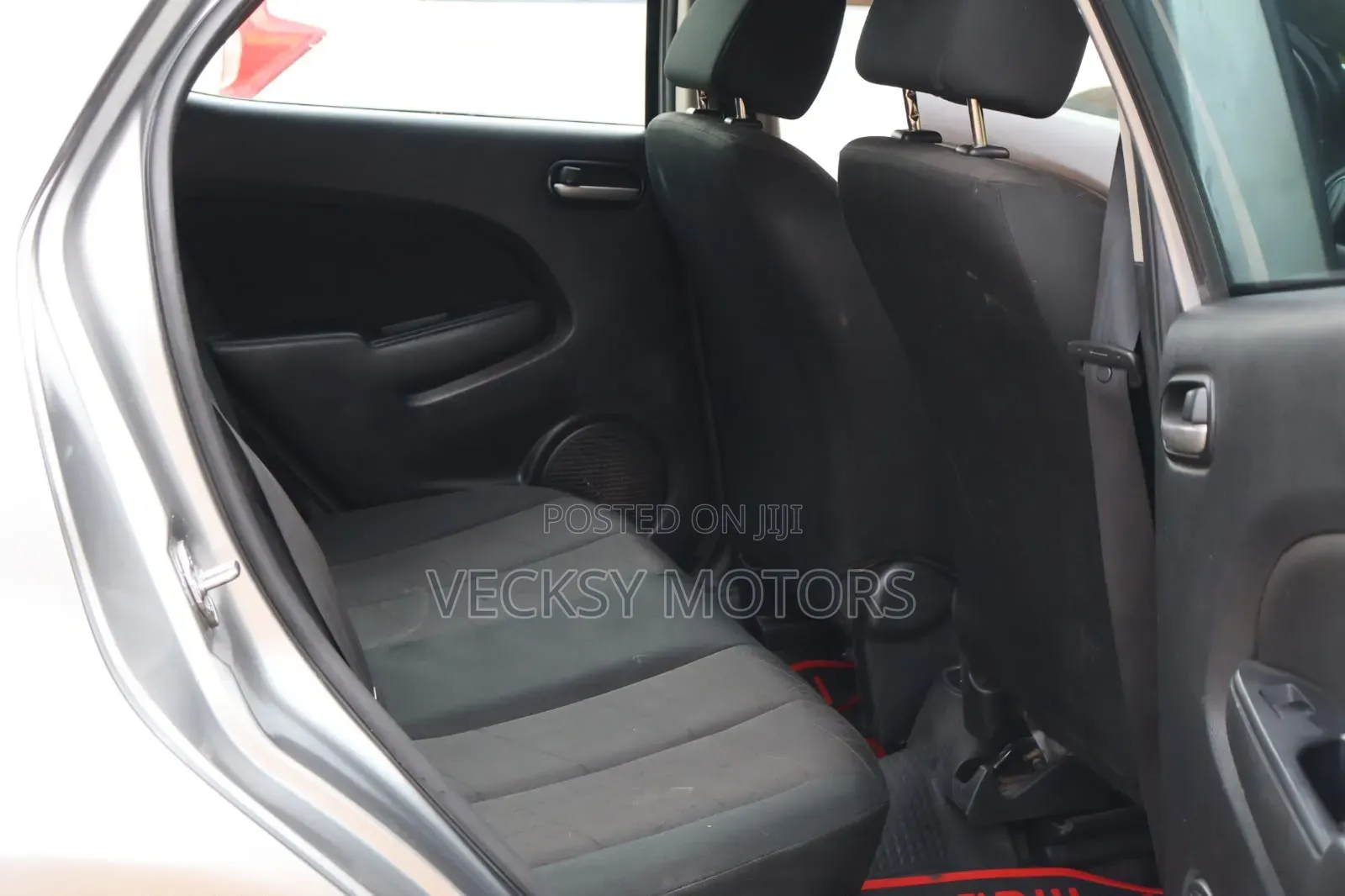 Mazda Demio 2014 Silver