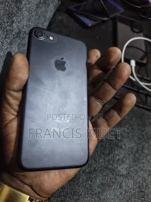 Apple iPhone 7 32 GB Black