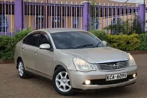 Nissan Bluebird 2007 Beige