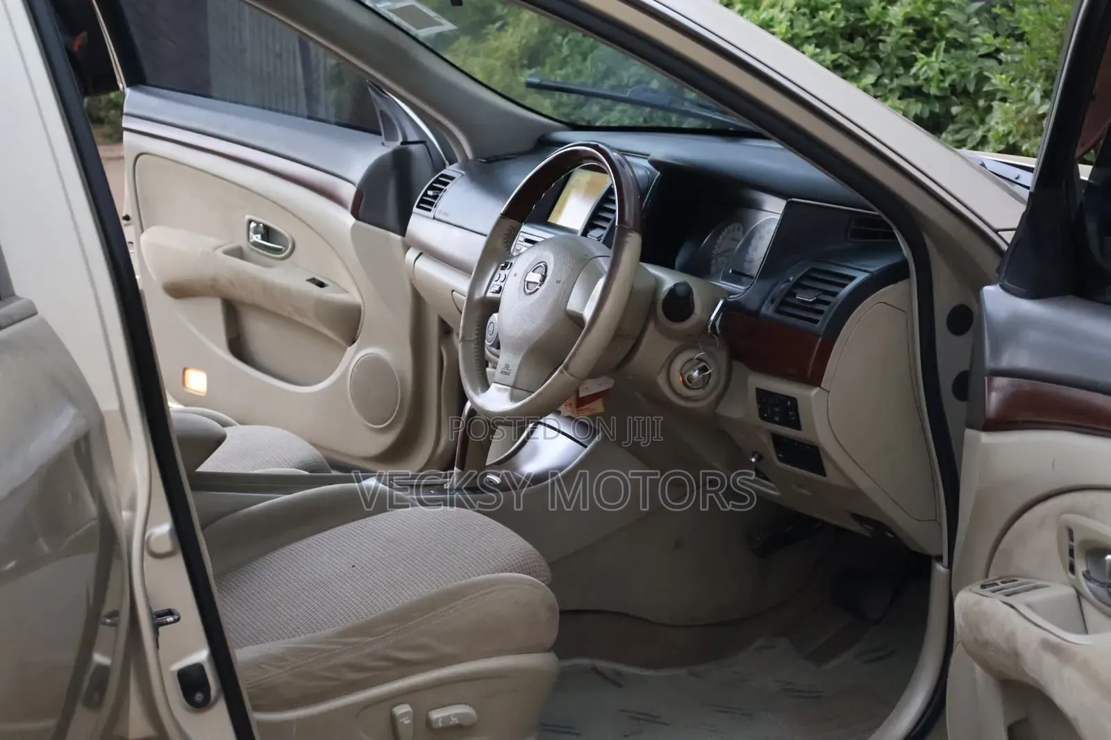 Nissan Bluebird 2007 Beige