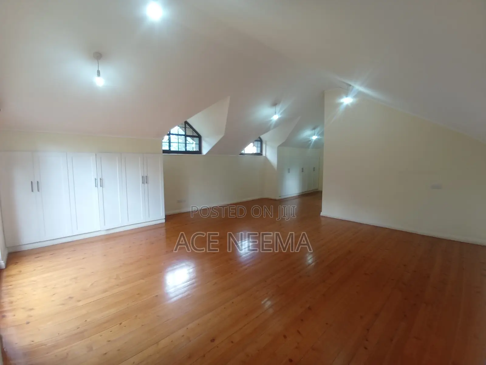4bdrm Maisonette in Karen C for sale