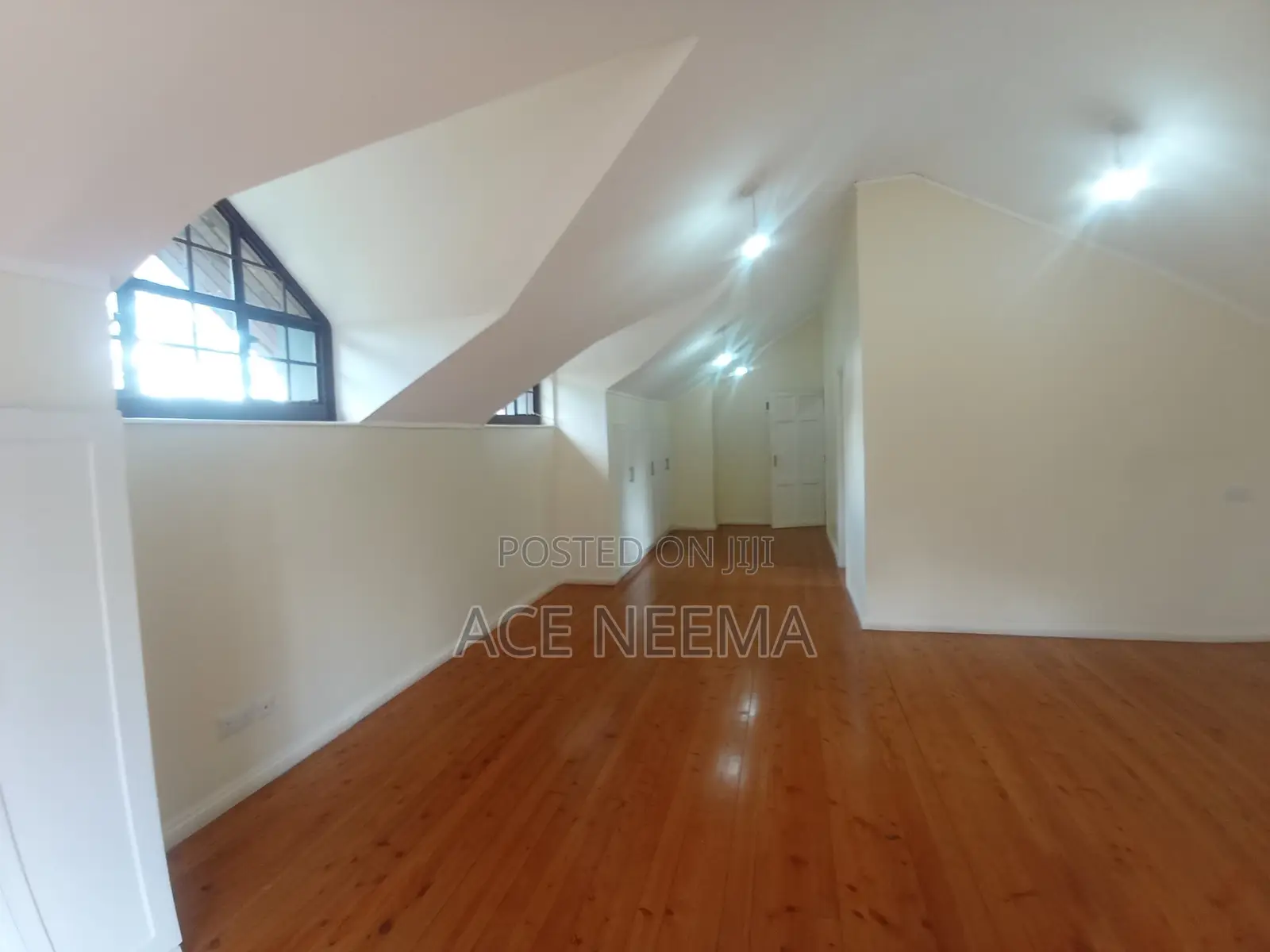 4bdrm Maisonette in Karen C for sale
