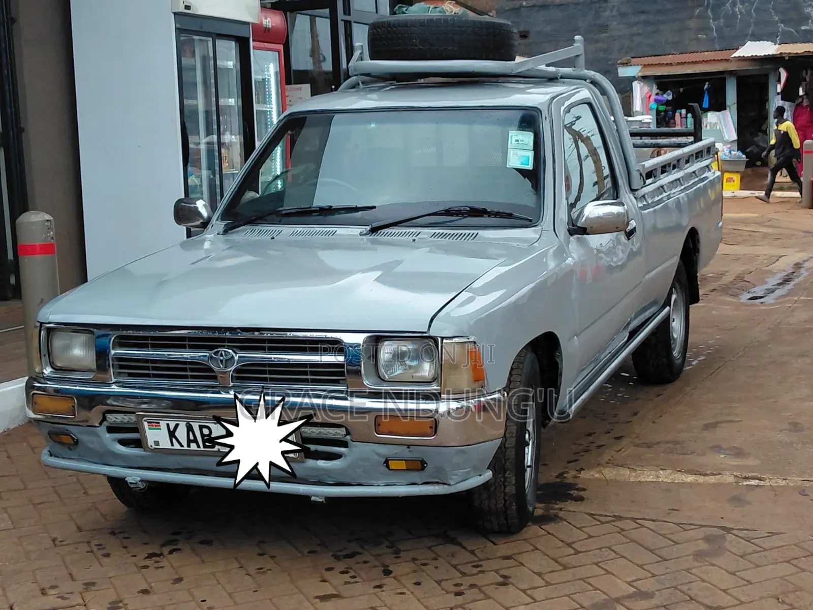 Toyota Hilux 2003 Silver