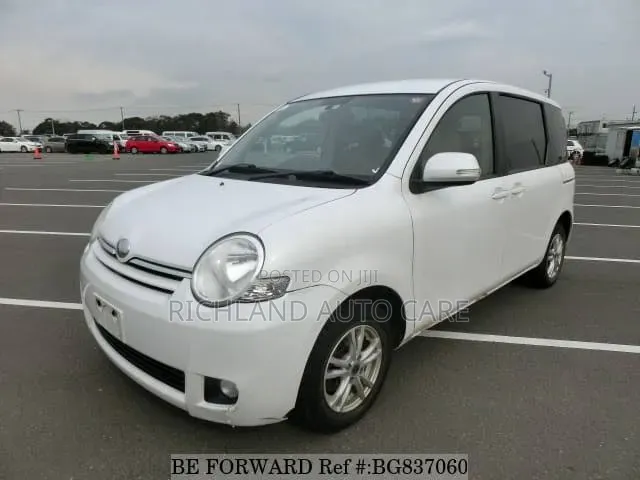 Bonnet Toyota Sienta Ncp85g 2011