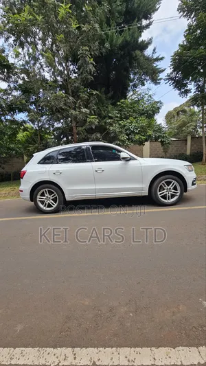 Audi Q5 2.0T Premium AWD quattro 2013 White
