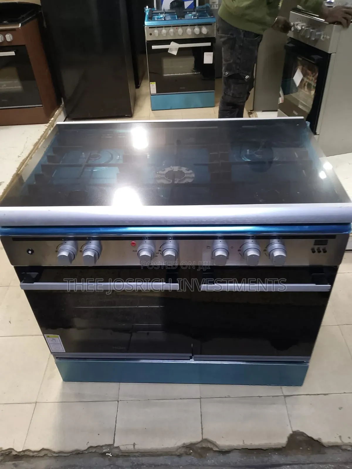 Haier 5 Burner Cooker With Wok Burner Gas Leak Sensors and Turbo Fan