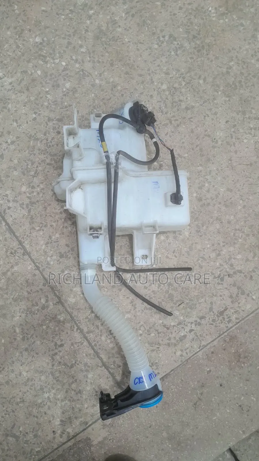 Washer Tank Mazda CX-5 2013
