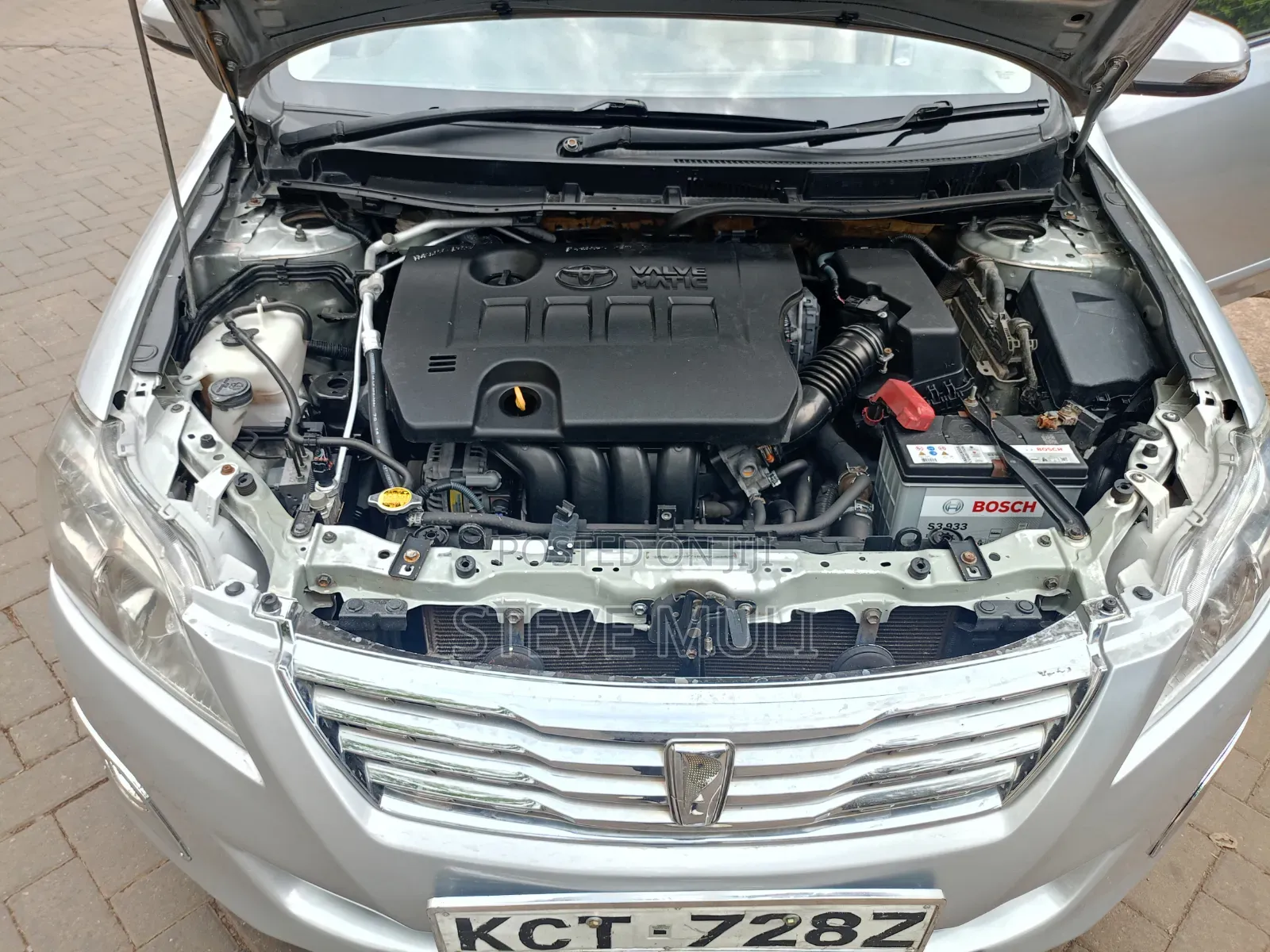Toyota Premio 1.8 FWD 2012 Silver