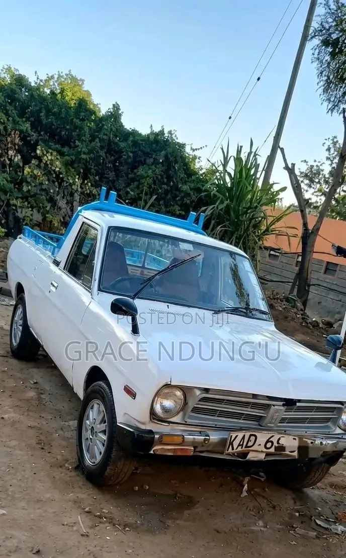 Datsun 1200 1973 White