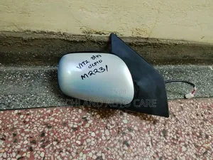 Side Mirror Toyota Vitz Scp10 Old Model RHS Without Indicator