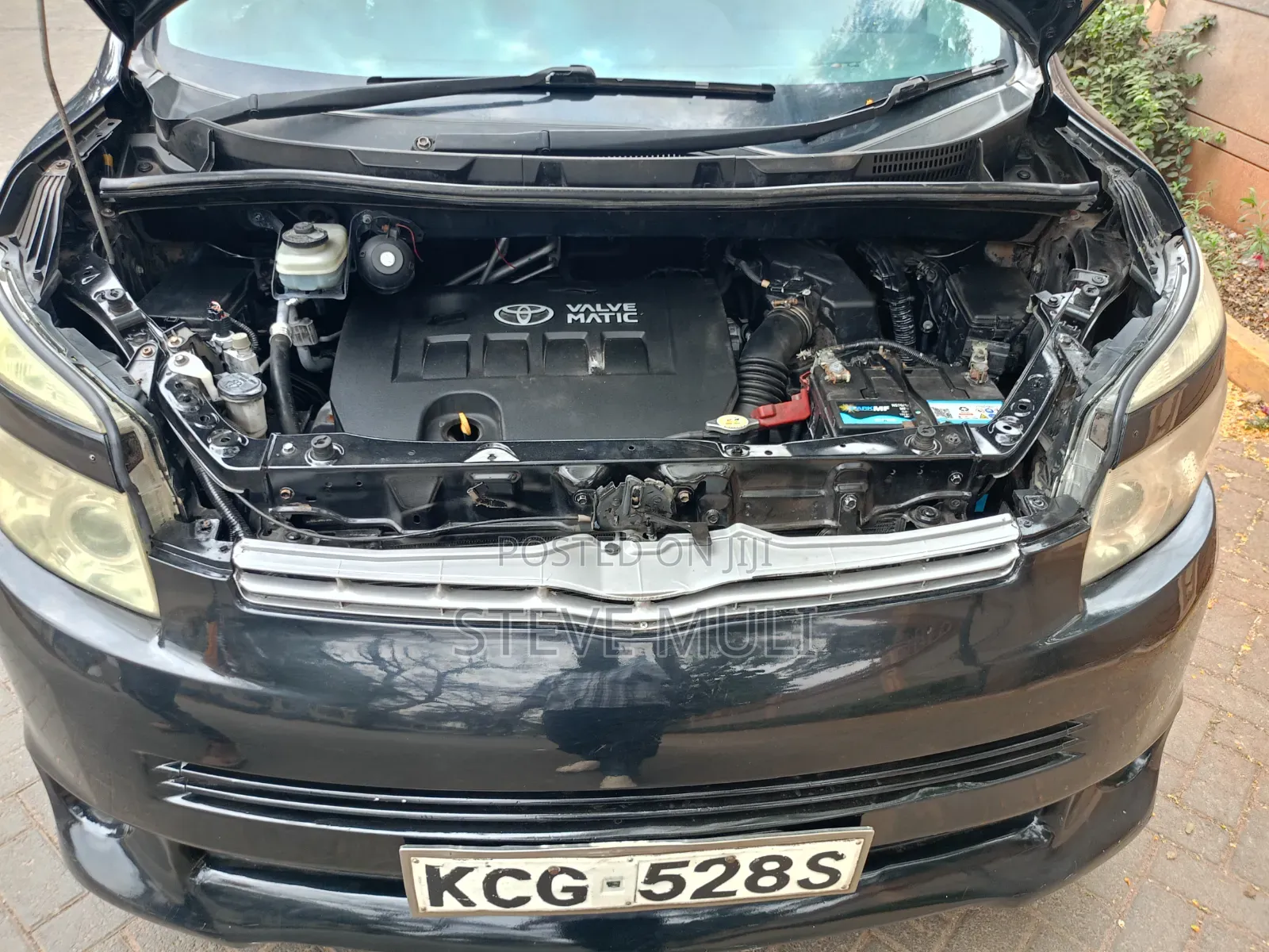Toyota Voxy X L Edition 2WD 8-Seater 2009 Black