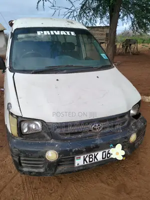 Toyota TownAce 2002 White