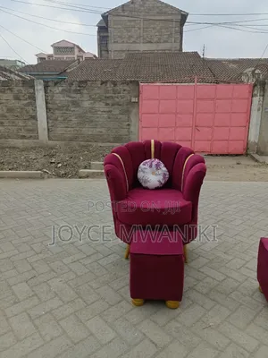 Pedicure Single Flower Seat With a Matching Square Stool