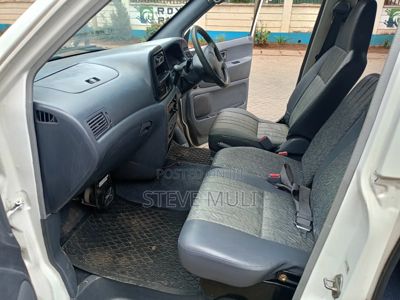 Toyota TownAce 2004 White