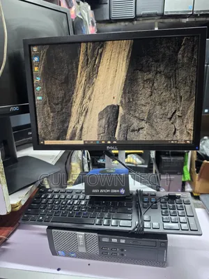 Desktop Computer Dell OptiPlex 3010 4GB Intel Core i7 HDD 500GB