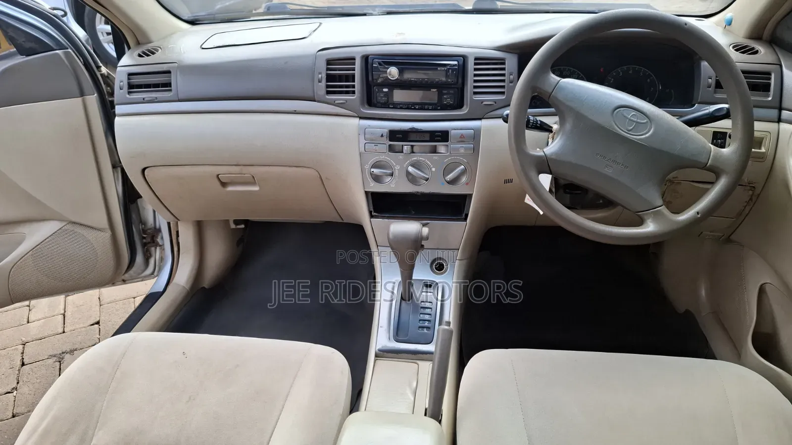 Toyota Corolla Fielder 1.5 Petrol FWD 2005 Silver