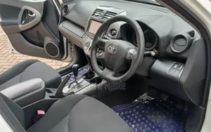 Toyota RAV4 2015 Pearl