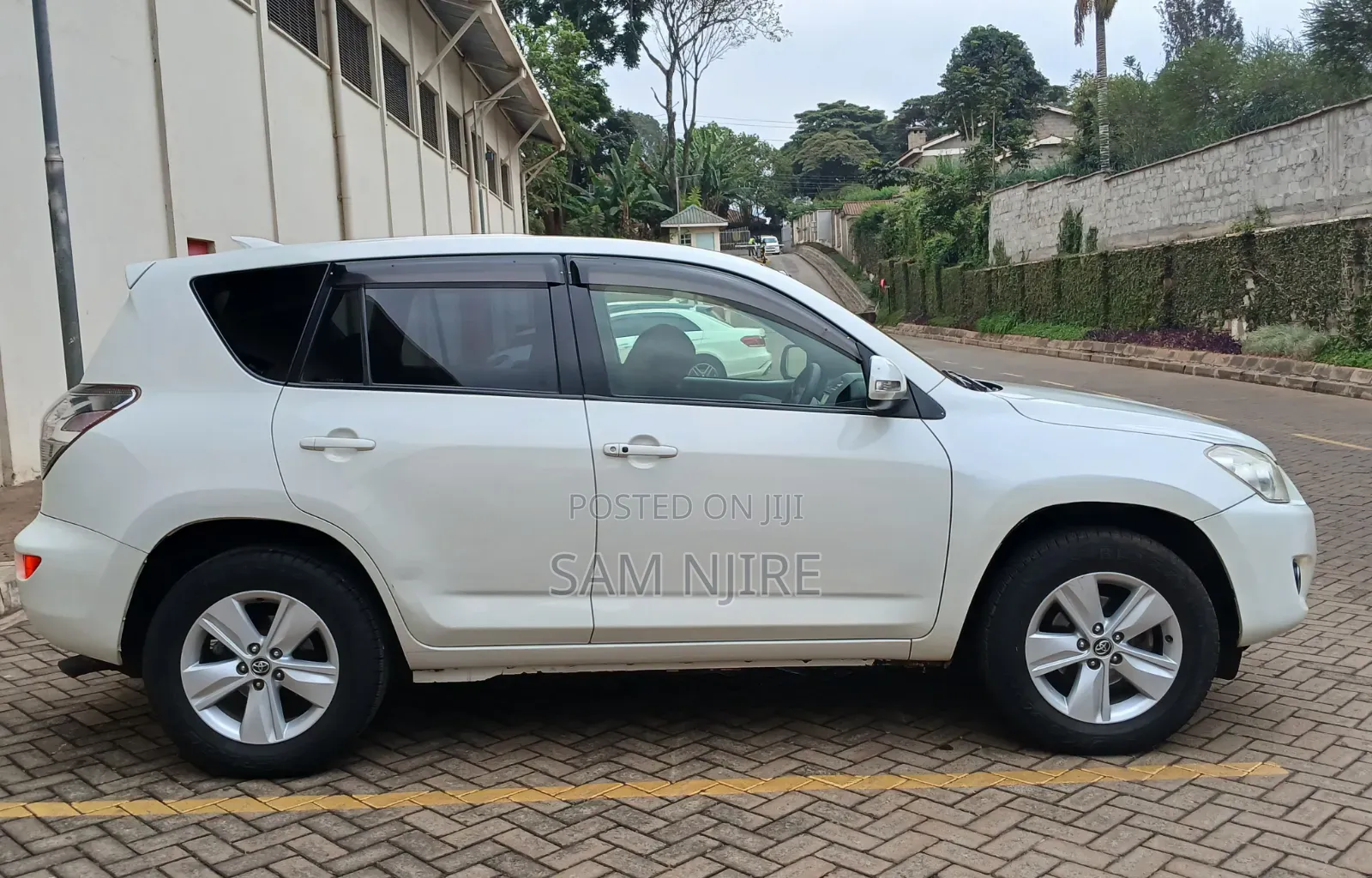Toyota RAV4 2015 Pearl