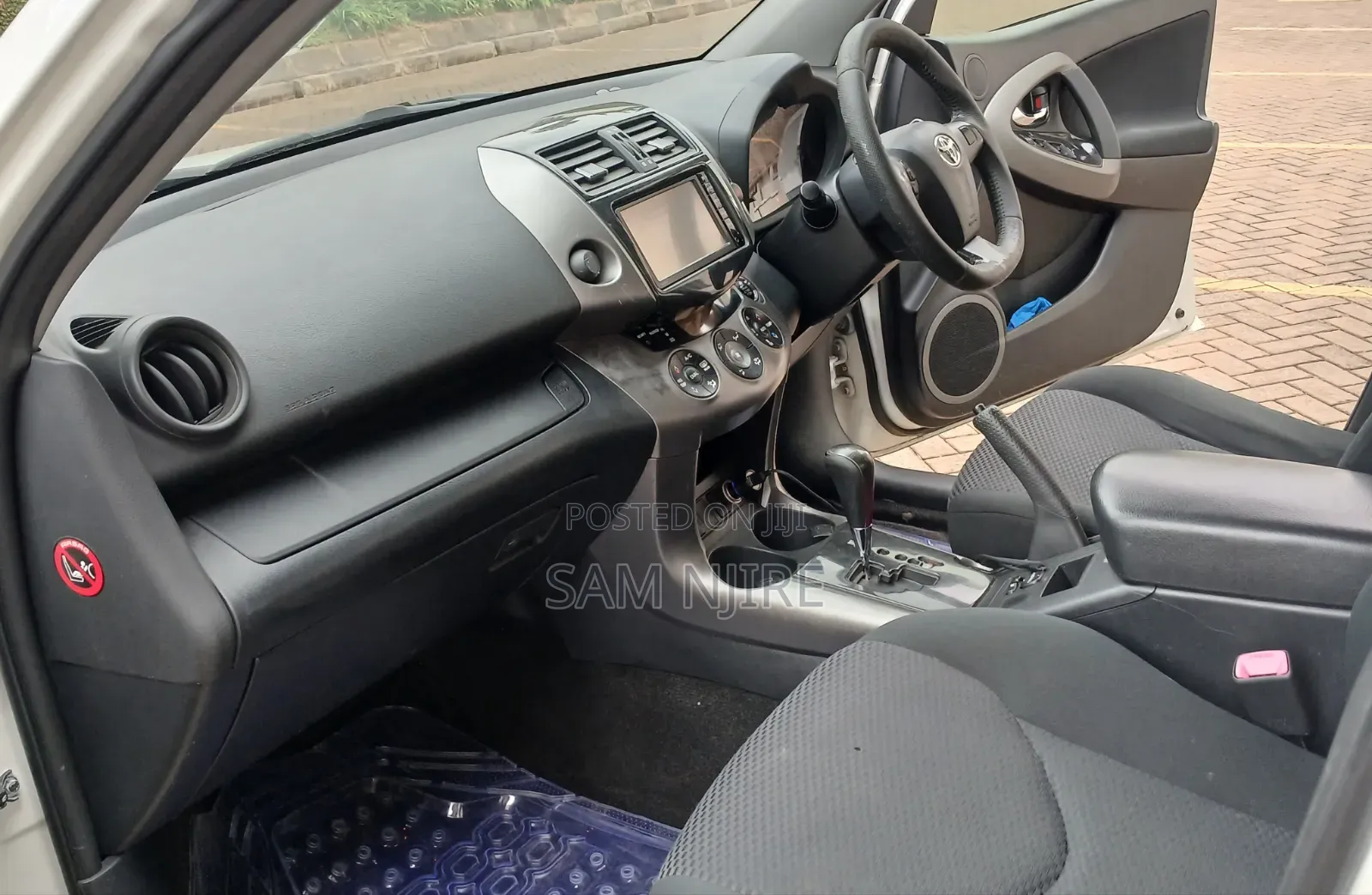 Toyota RAV4 2015 Pearl