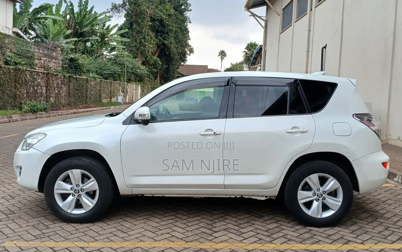 Toyota RAV4 2015 Pearl