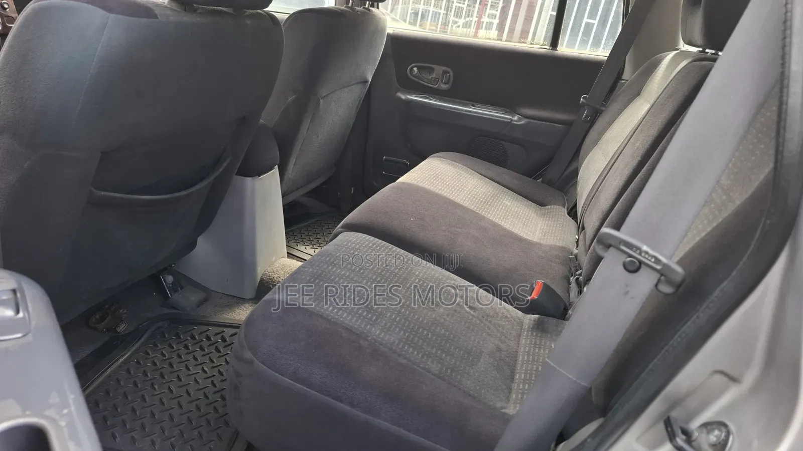 Mitsubishi Pajero 2004 Silver