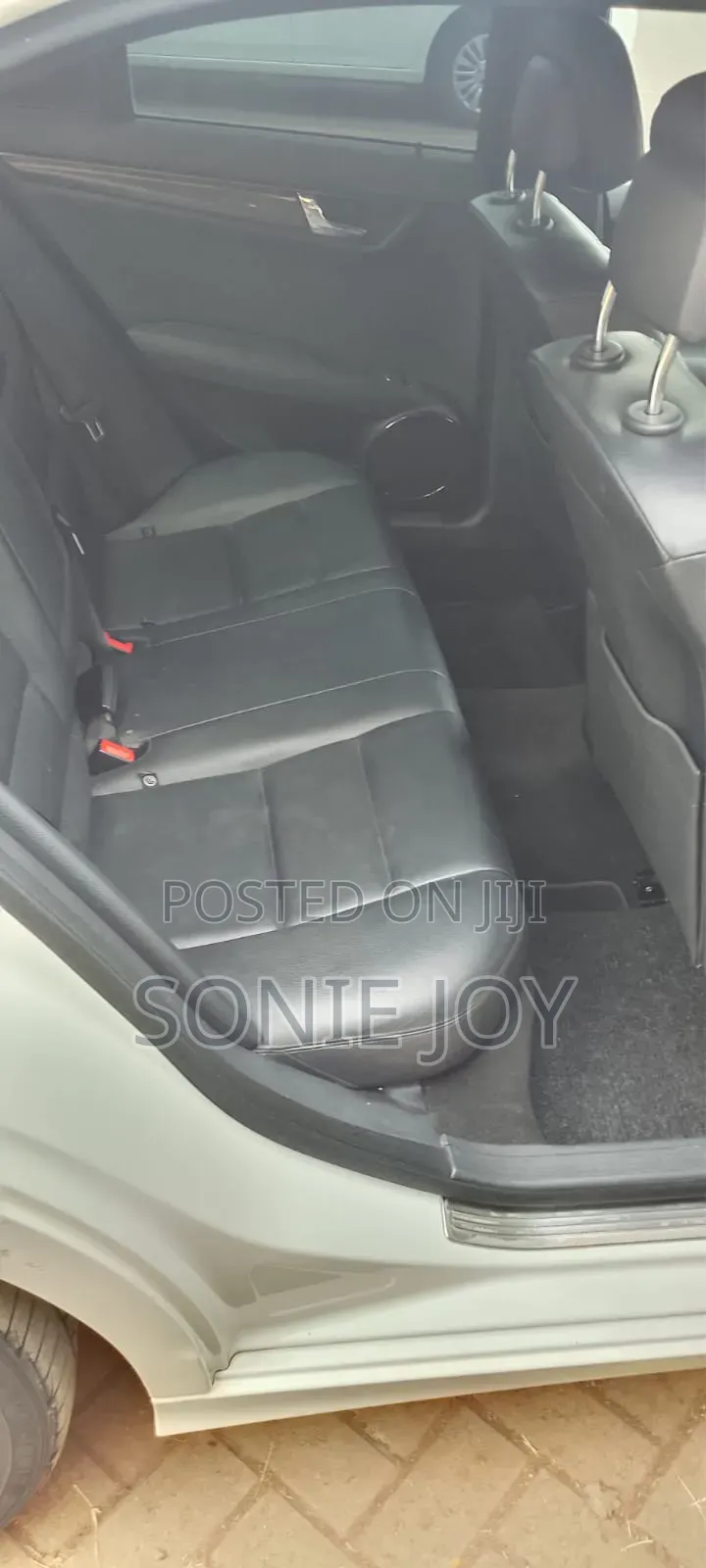 Mercedes-Benz C200 2010 White