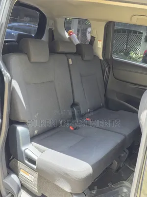 Toyota Sienta 1.5 FWD (6-seater) 2018 Black