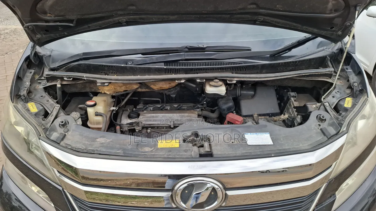 Toyota Vellfire Z Golden Eyes 2.4 FWD 7-Seater 2014 Black
