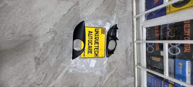 Vitz 2008 Fog Light Covers - thumbnail 2