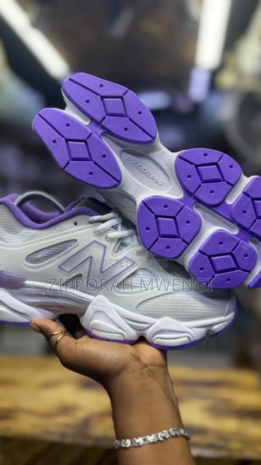 New Balance 9060