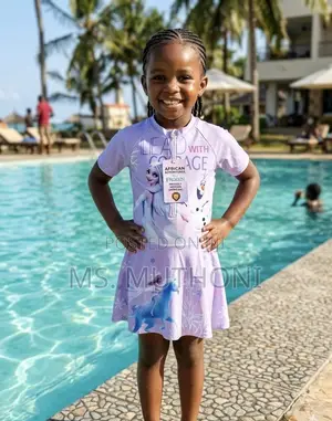  Kids Disney Frozen Queen Elsa Short-Sleeve Surfsuit