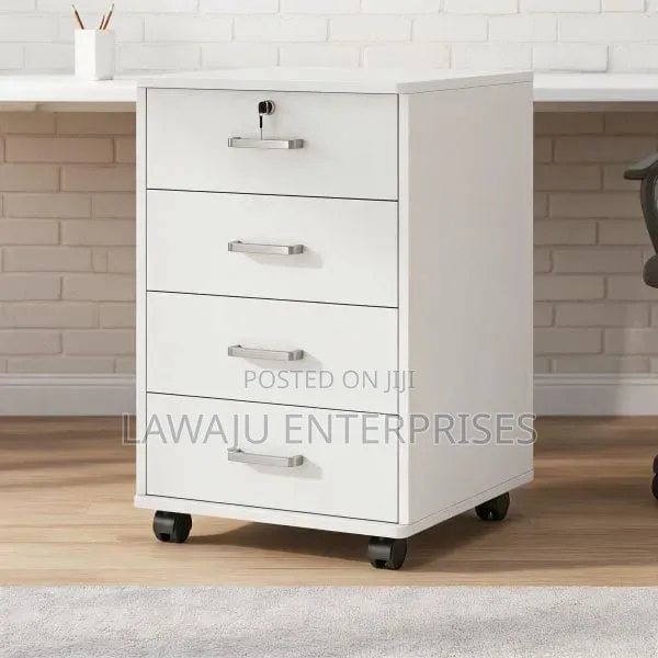 Multi-Layer Cabinet