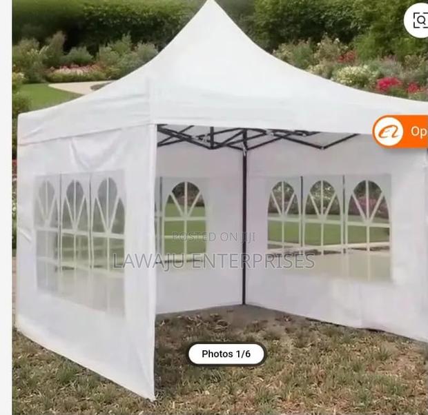 Transparent Sides Tent