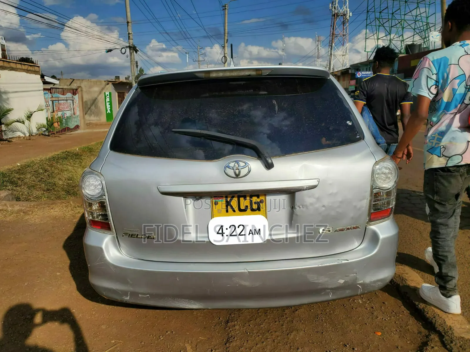 Toyota Corolla Fielder 1.5 Petrol FWD 2011 Silver
