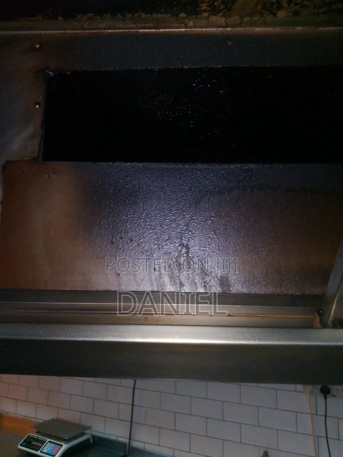 Kitchen Chimney Cleaning